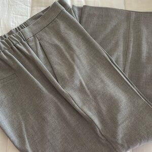 Beautiful dress capris from Old Navy!